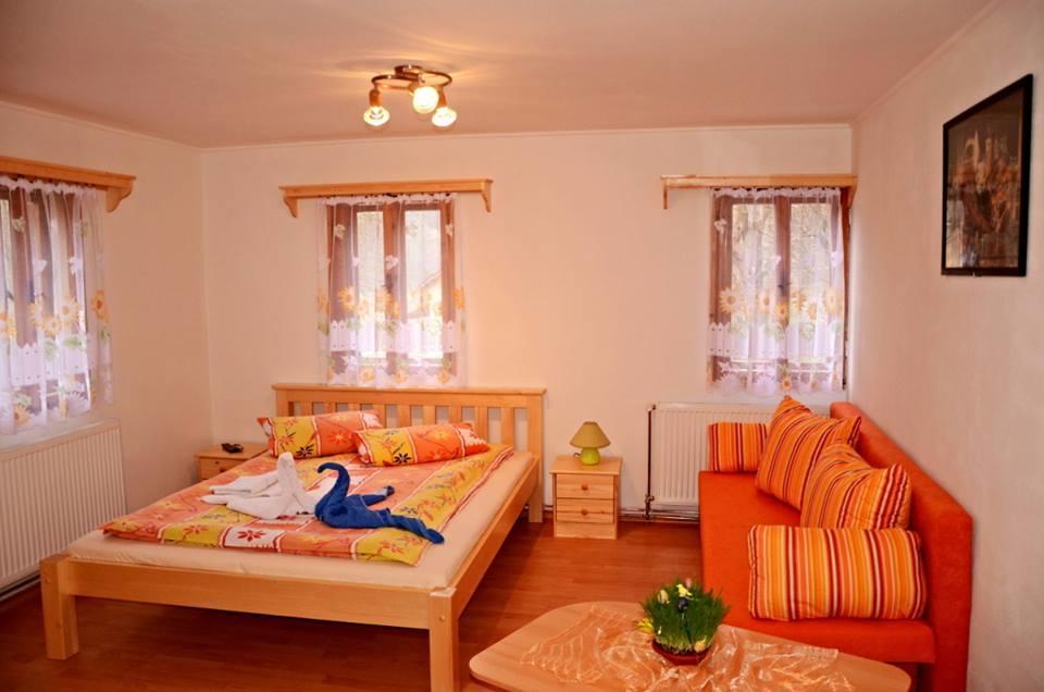 Pension Pod Kastany Srbska Kamenice Exterior photo