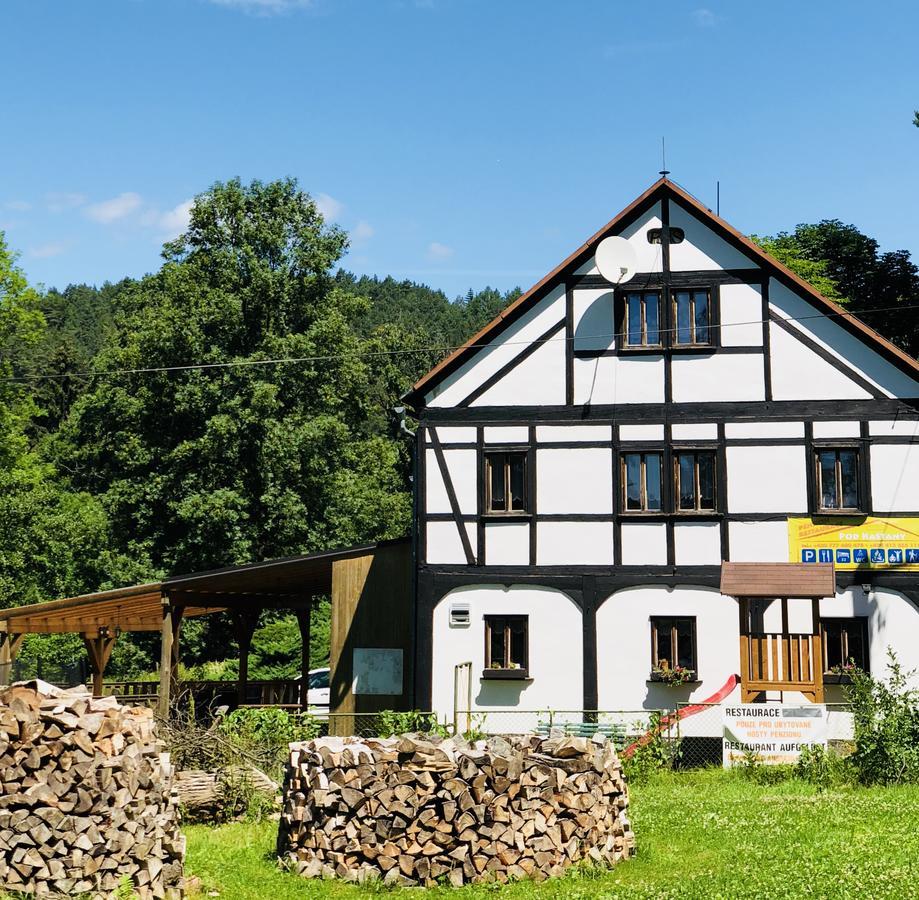 Pension Pod Kastany Srbska Kamenice Exterior photo