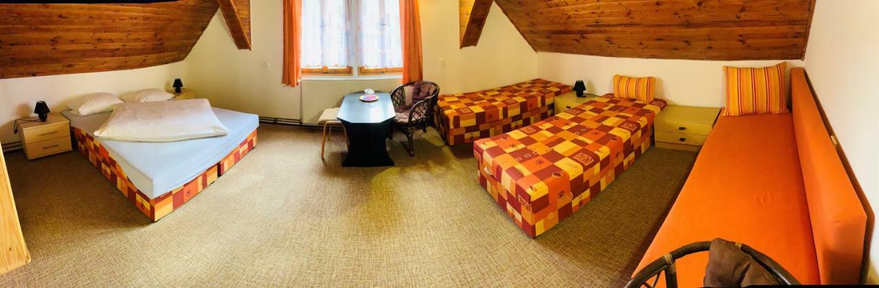 Pension Pod Kastany Srbska Kamenice Exterior photo